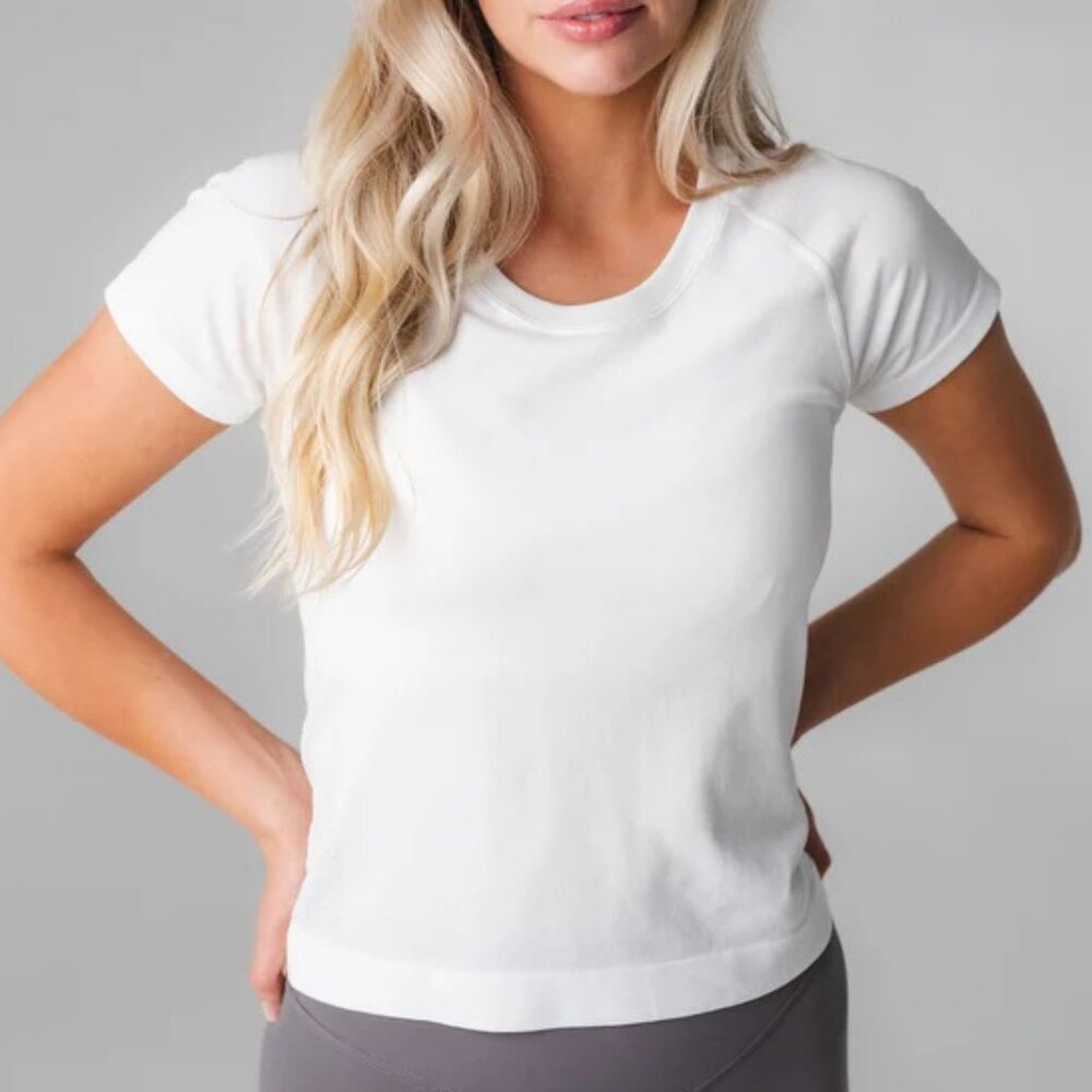 NWT Vitality Energy® Tee - Snow (White) - Size M